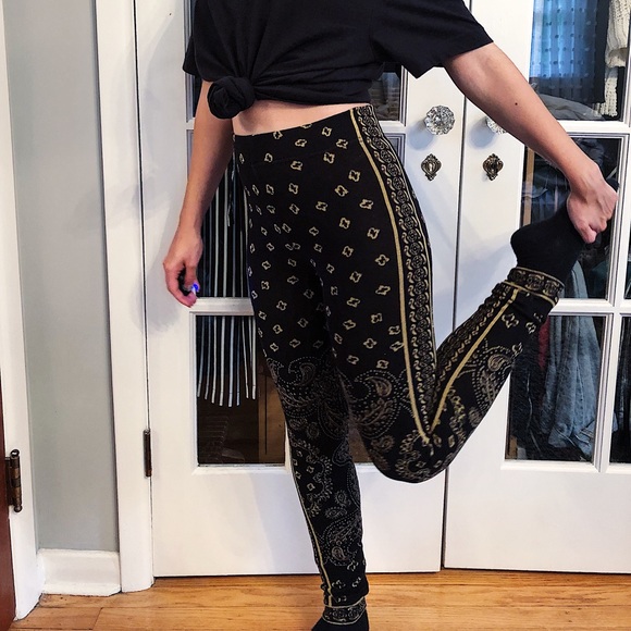 Free People Black and Gold leggings - Picture 3 of 5